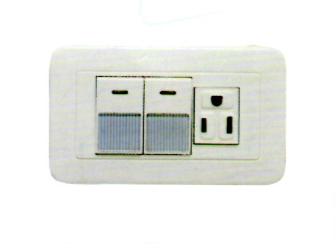 JY-42082 二開一附接地插座 (220V)