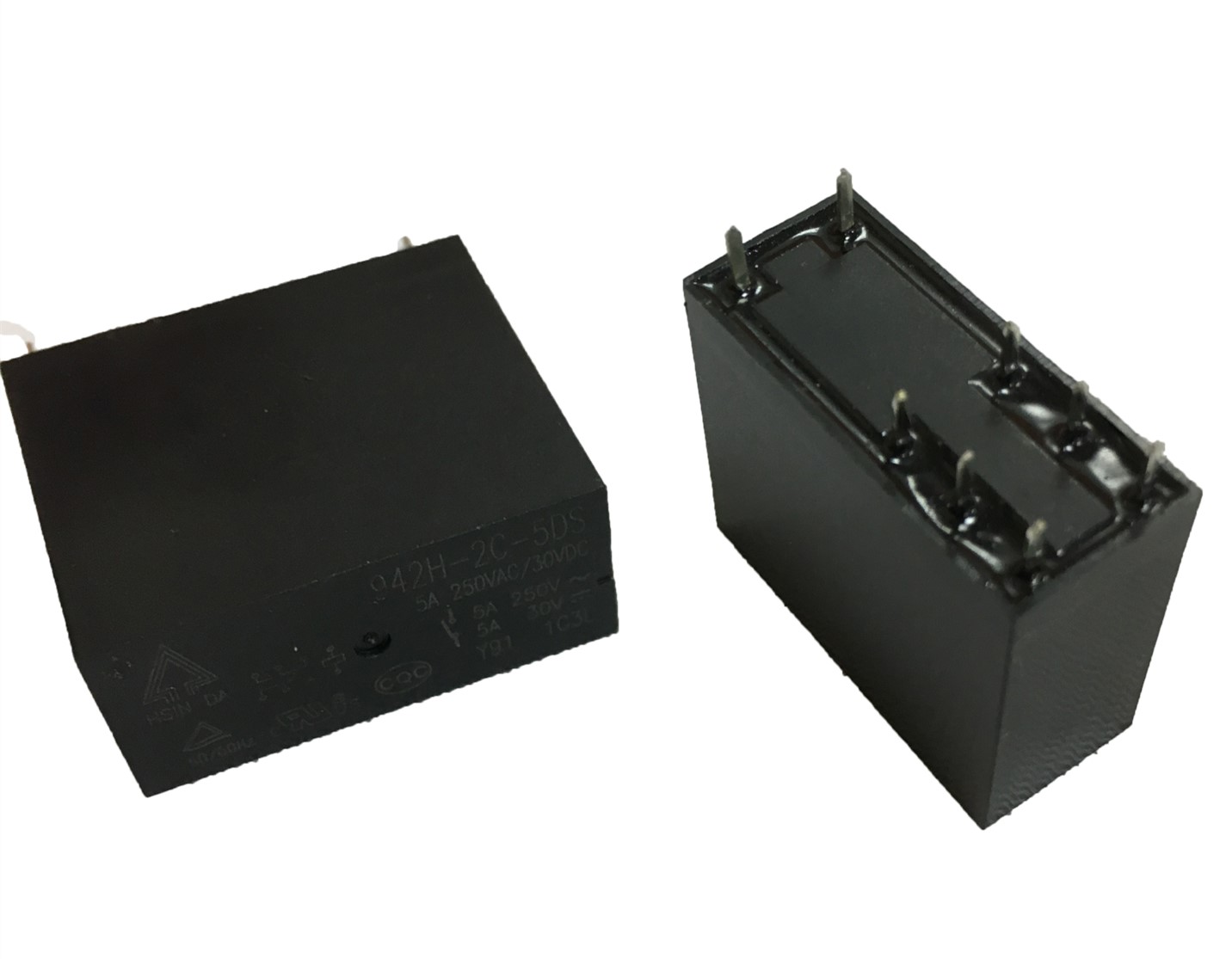 942H-2C-5DS繼電器 5V/5A 8PIN
